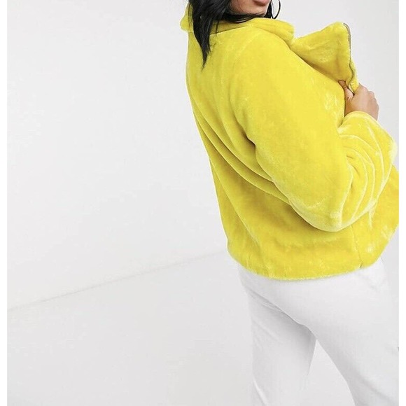 NWT Juicy Couture Black Label Womens Faux Fur Moto Jacket Size Small Yellow - Picture 2 of 12